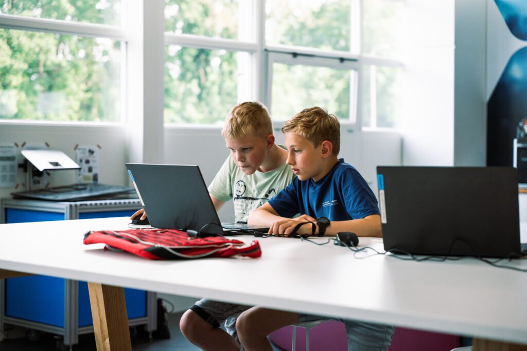 Een kijkje in de FabLab-werkplaats, foto 40